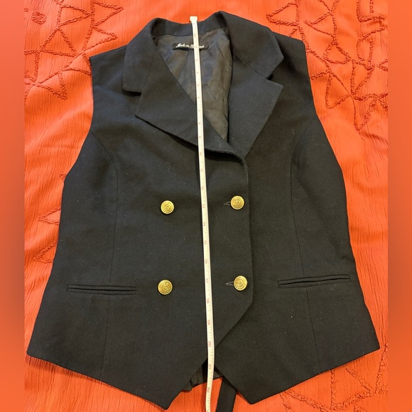 Made in Romania wool black vest. - Picture 11 of 12